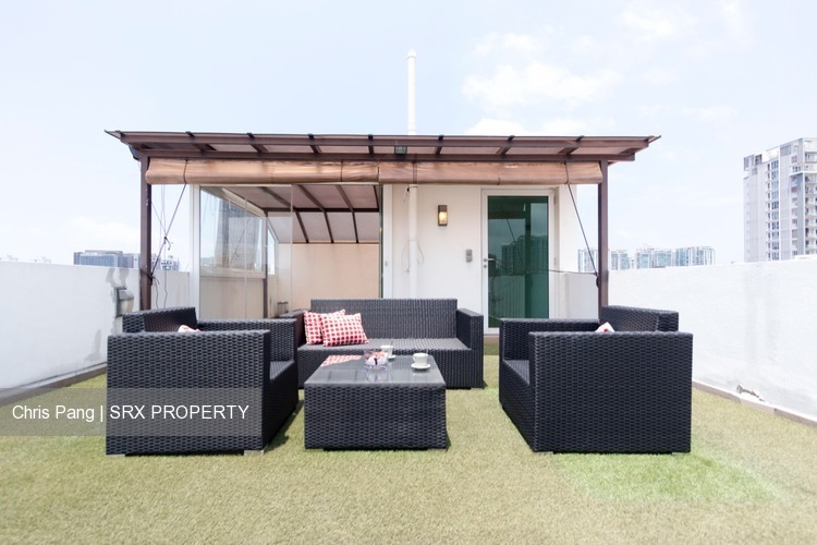 EiS Residences thumbnail photo